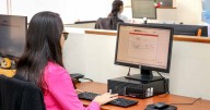 Bachiller en derecho con discapacidad visual ganó concurso público CAS en el puesto de técnico en abogacía en el Tribunal Constitucional