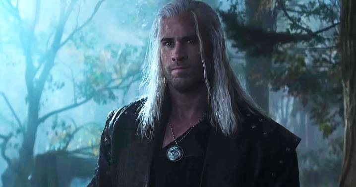 Liam Hemsworth's life from 'on