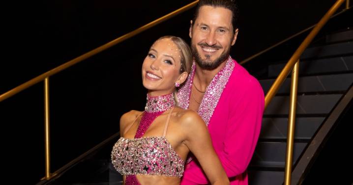 Alix Earle Flaunts Her Toned Abs in Pink Cut