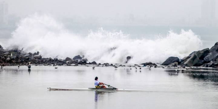 Oleajes anómalos en la costa peruana: Marina de Guerra advierte olas de fuerte intensidad hasta el domingo 2 de noviembre