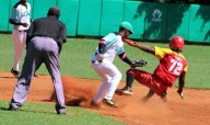 Piratas sacuden a los líderes en serie beisbolera cubana (+Foto)