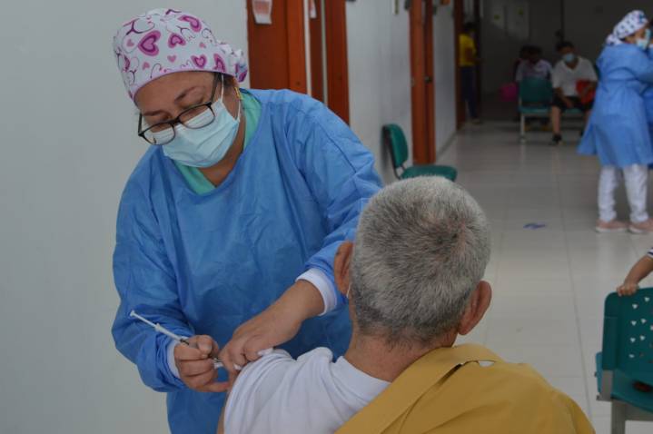Sabanalarga, primer municipio de Casanare en llegar al 100% de cobertura de primera y única dosis en vacunación