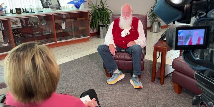 On Your Side: What to ask before you hire a Santa