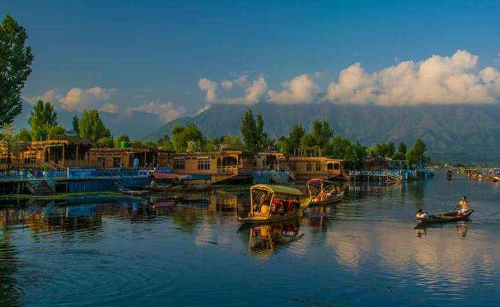Mostly Dry Skies, Further Rise In Daytime Temperatures Expected Across J&K In Coming Days