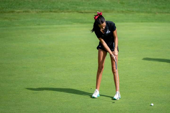 Ann Arbor girls golf regionals: Defending state champ shines, 4 teams qualify