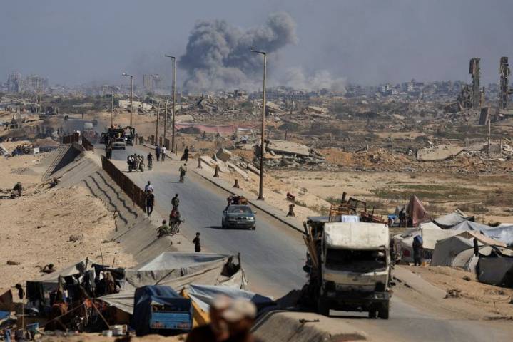 Trump sets tough path for Palestinian Authority's return to Gaza