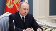 Putin dirige ejercicios nucleares “rutinarios” tras el aplazamiento de la cumbre con Trump