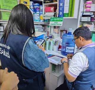 DIRESA ÁNCASH Y DIGEMID INMOVILIZAN PRODUCTO FARMACÉUTICO CONTAMINADO EN CHIMBOTE Y NUEVO CHIMBOTE