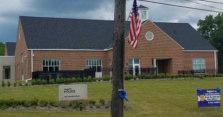 Cleveland driver with warrant brandishes gun during road rage incident: Brecksville Police Blotter