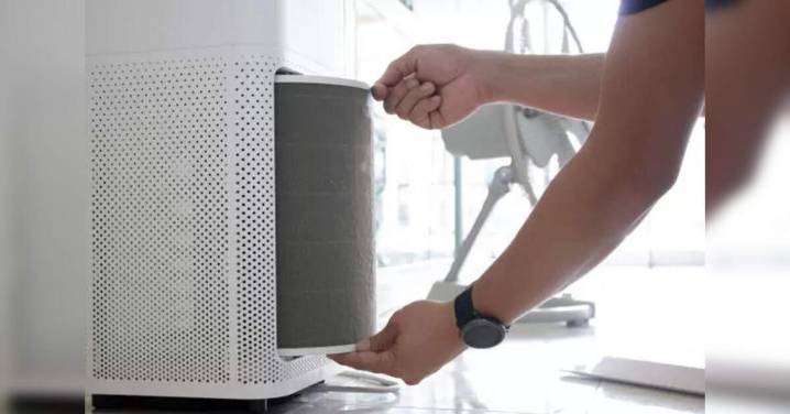 Air purifiers alone cannot prevent viral spread in schools, say experts