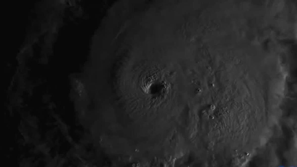 Huracán Melissa visto desde el espacio: imágenes satelitales muestran su fuerza sobre el Caribe:VIDEO