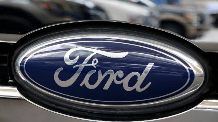 Ford recalls over 290,000 vehicles due to rearview camera issue