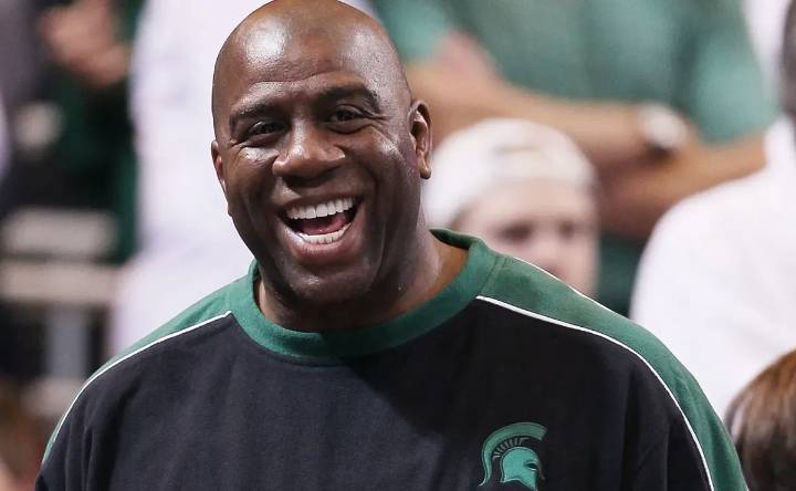 NBA legend Magic Johnson takes direct shot at the Spartans after losing five straight games in the NCAAF