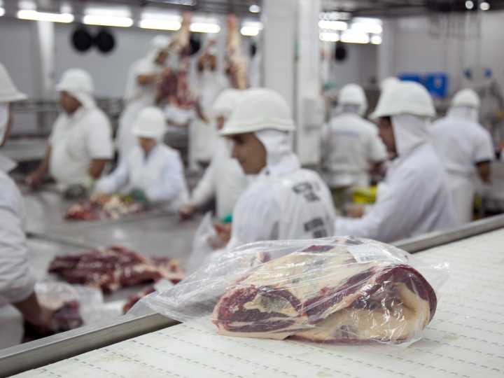 Los contrarios también juegan…