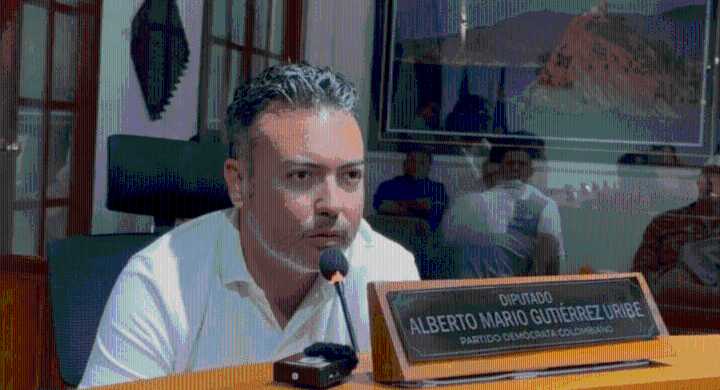Se complica la situación de Alberto Gutiérrez: Consejo de Estado le abre proceso por dilatar su salida La decisión refuerza la sentencia que declaró la nulidad de su elección y ratifica que César Pach