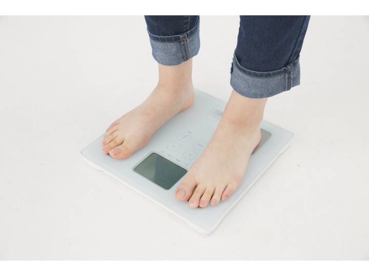 Miss Manners: Can we please stop talking about weight?