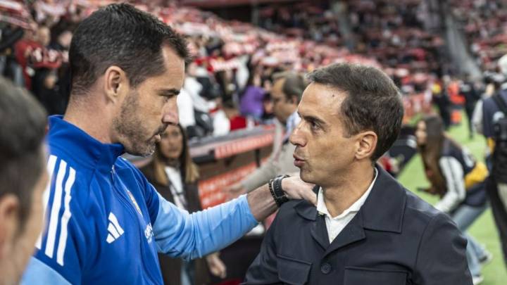 La discusión de Borja y Sellés, que asegura que El Molinón no influyó en la victoria del Sporting: «Su presión no nos afectó, pudimos marcar gol»