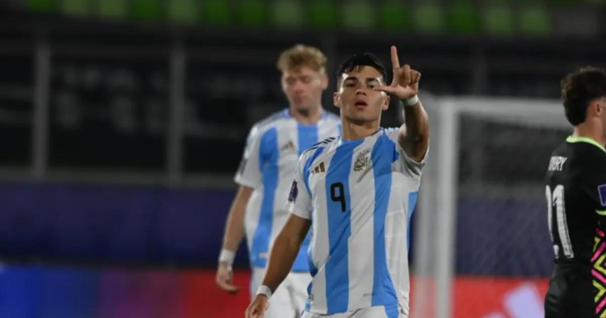 Argentina aceleró, goleó y clasificó a octavos de final