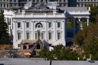 Lawmakers react to President Trump’s demolition of the East Wing