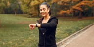 La rutina viral de TikTok para bajar de peso solo caminando: cómo funciona y por qué suma seguidores