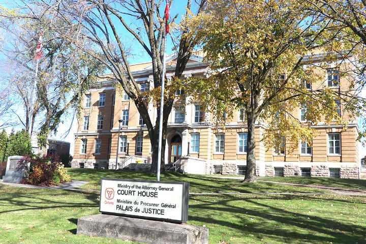 Man damages downtown Sault residence