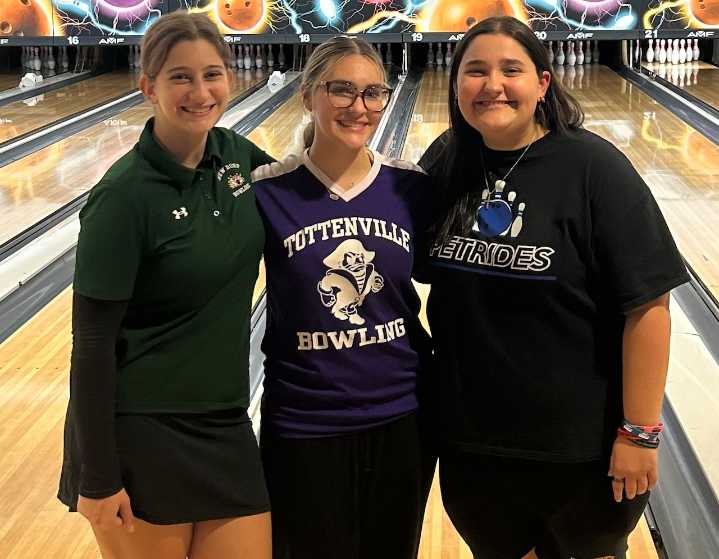 Staten Island HS bowling: Petrides’ Kiara Lombardi (three-peat), Tots’ Jonathan Mendez roll to crowns in PSAL Borough Individuals