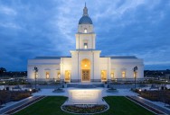 Información General La Iglesia de Jesucristo de los Santos de los Últimos Días abre al público el Templo de Bahía Blanca