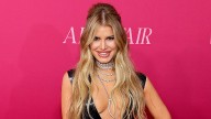 Jessica Simpson having fun with younger guys after Eric Johnson separation