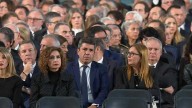 Tensión en el funeral de Estado por la dana: gritos de "asesino" y  “rata cobarde” de una minoría, a Carlos Mazón
