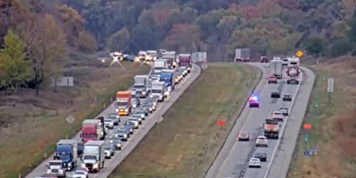 I-380 northbound lane blocked due to crash near Swisher