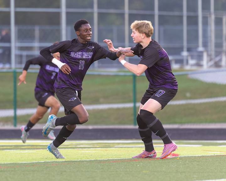 Brother Rice levels late in regulation, but Bloomfield Hills ultimately prevails in playoff opener