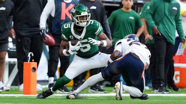 Notable injuries, news from Sunday's Week 6 games: Jets WR Garrett Wilson injures hip in loss to Broncos