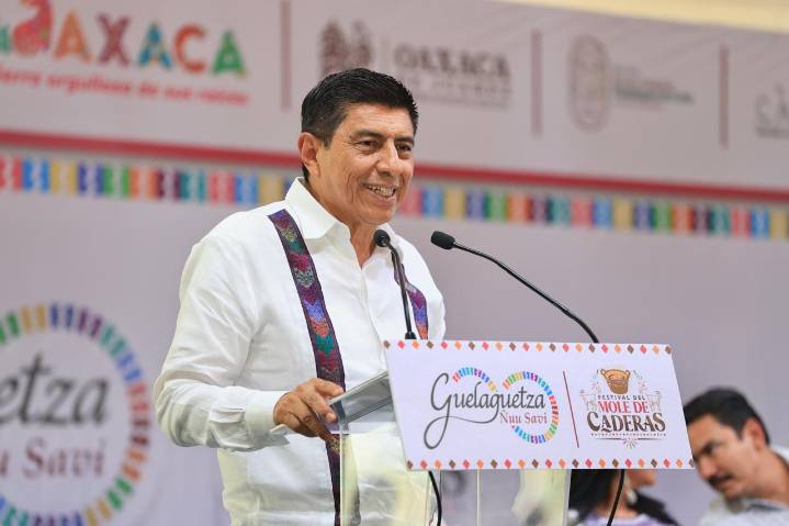 Defiende Salomón Jara origen oaxaqueño del mole de caderas