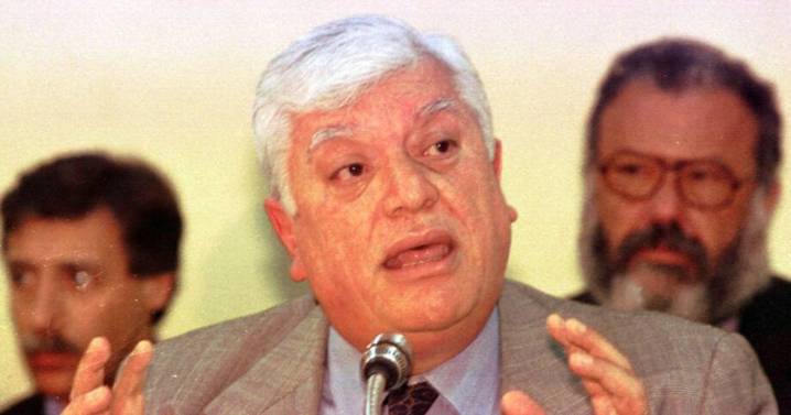 Un gremialista conciliador en medio del enfrentamiento entre Alfonsín y la CGT