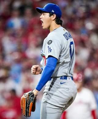 Dodgers remontan y triunfan en Philadelphia