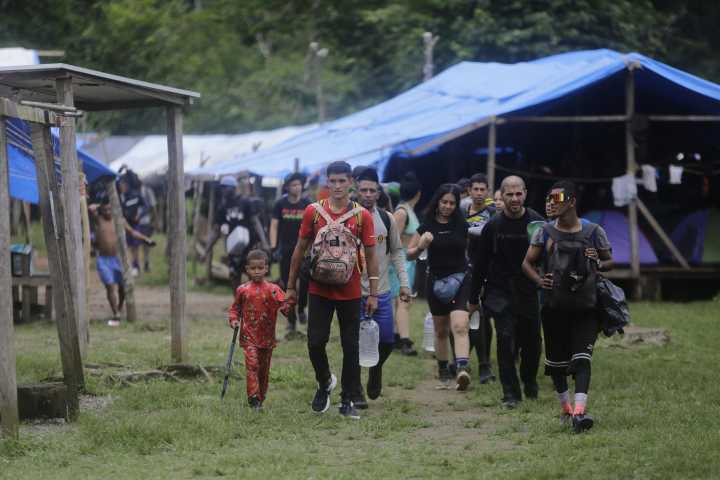 Investigación revela la explotación laboral sufrida por venezolanos en Colombia