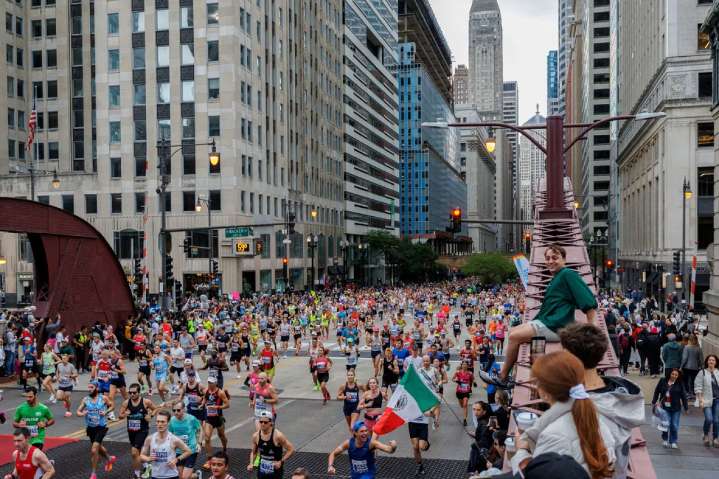 Corredores del maratón de Chicago temen redadas del ICE