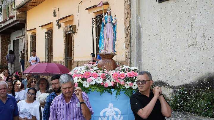 Macarao honra a su patrona: La Virgen del Rosario de Curucay cada primer y último domingo de este mes
