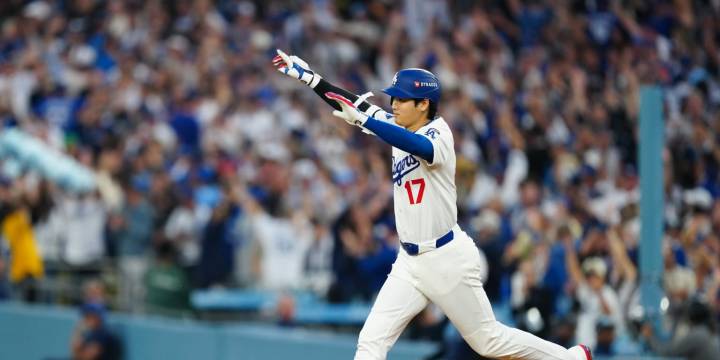 Shohei Ohtani homers in World Series Game 3 2025