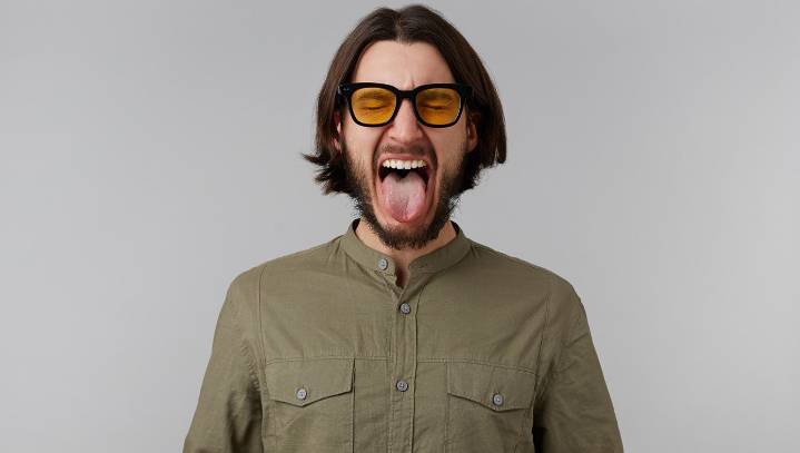 Out-Of-Touch Youth Pastor Still Saying 'WASSSSUUUUUP!?!?!'