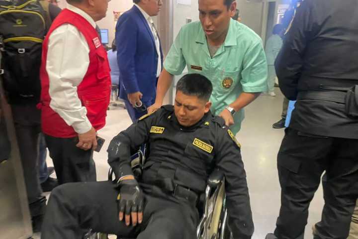 PNP: unos 84 policías resultaron heridos durante la manifestación