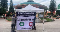 Ante escasa respuesta ciudadana, mantienen batalla legal por revocación de Menchaca