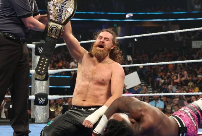 Tomorrow’s WWE SmackDown has special early start time on Netflix