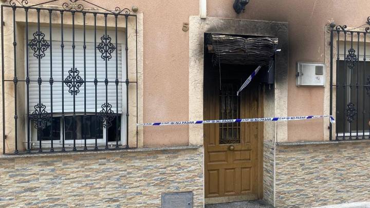 Muere un hombre en el incendio de su casa en Cartagena