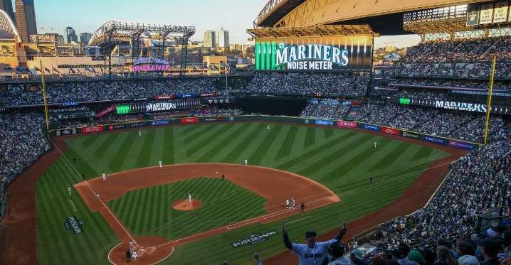 Friday BP: ALDS Game 5, baby