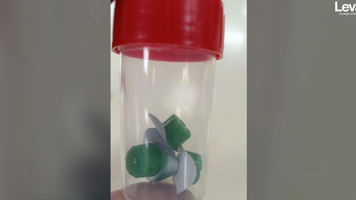 Sonajeros 'caseros' para llamar a Enfermería y sin mantas en la UCI del Arnau