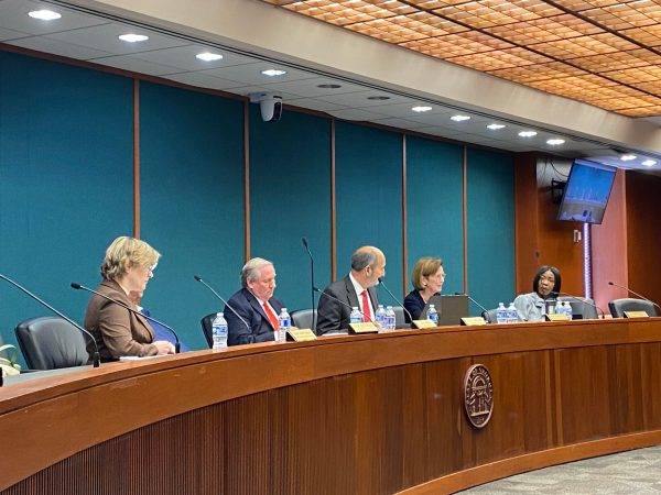 State election panel recommends ending no-excuse absentee voting in Georgia