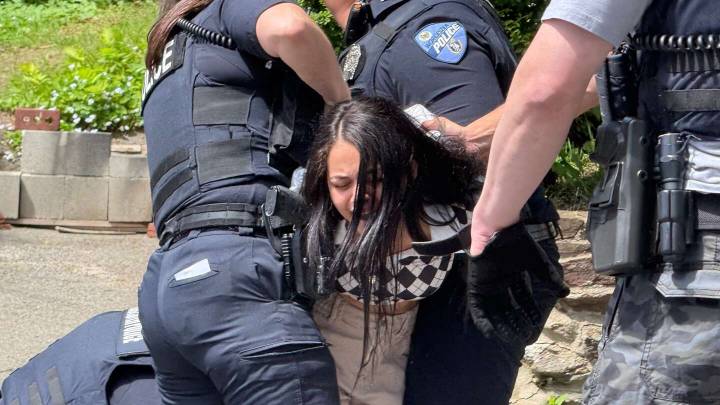 Mass. city council passes resolution barring police from assisting ICE