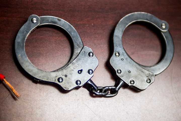 TV meteorologist charged after allegedly punching girlfriend