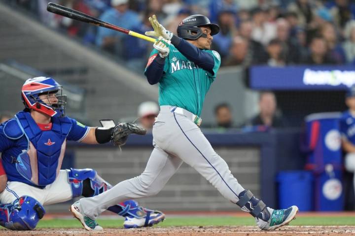 Mariners take 2-0 ALCS lead, beat Blue Jays 10-3 as Rodríguez, Polanco and Naylor homer
